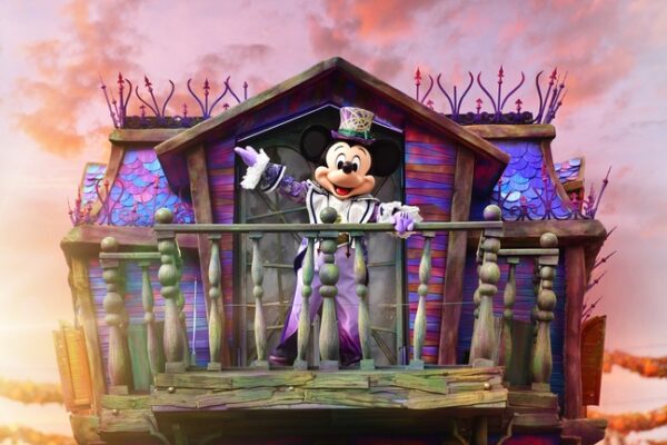 HALLOWEEN  DIMANCHE  02  NOVEMBRE  2025  SUR LES PARCS DISNEYLAND